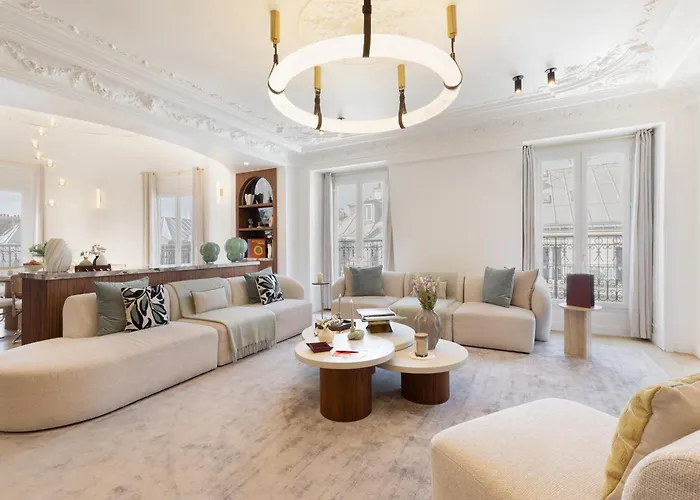 Maison Galante\'S Apartments With Services In La Madeleine - Opera