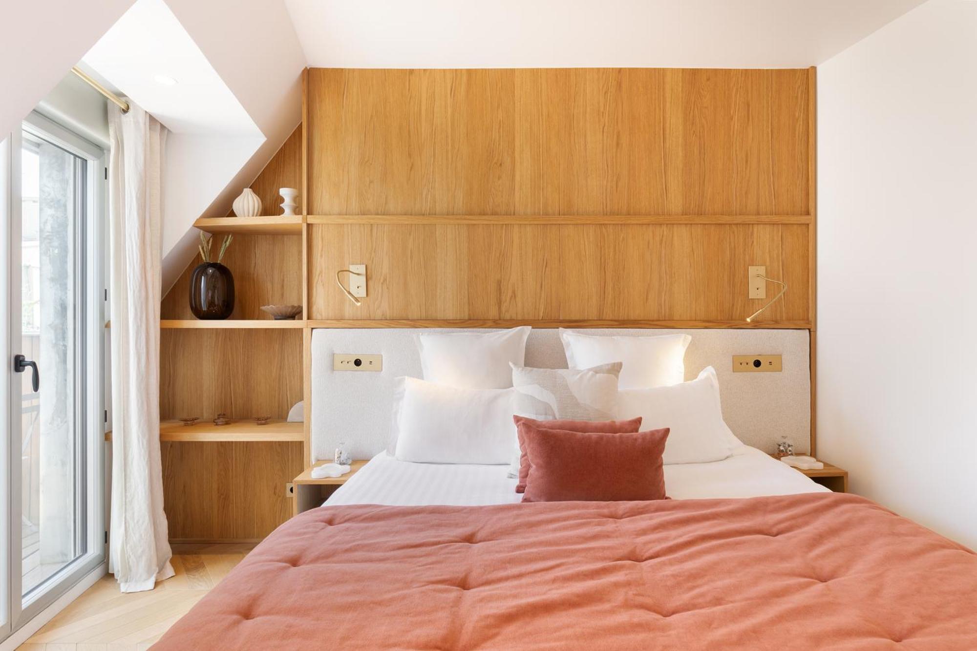 Appartement Maison Galante's With Services In La Madeleine - Opera *