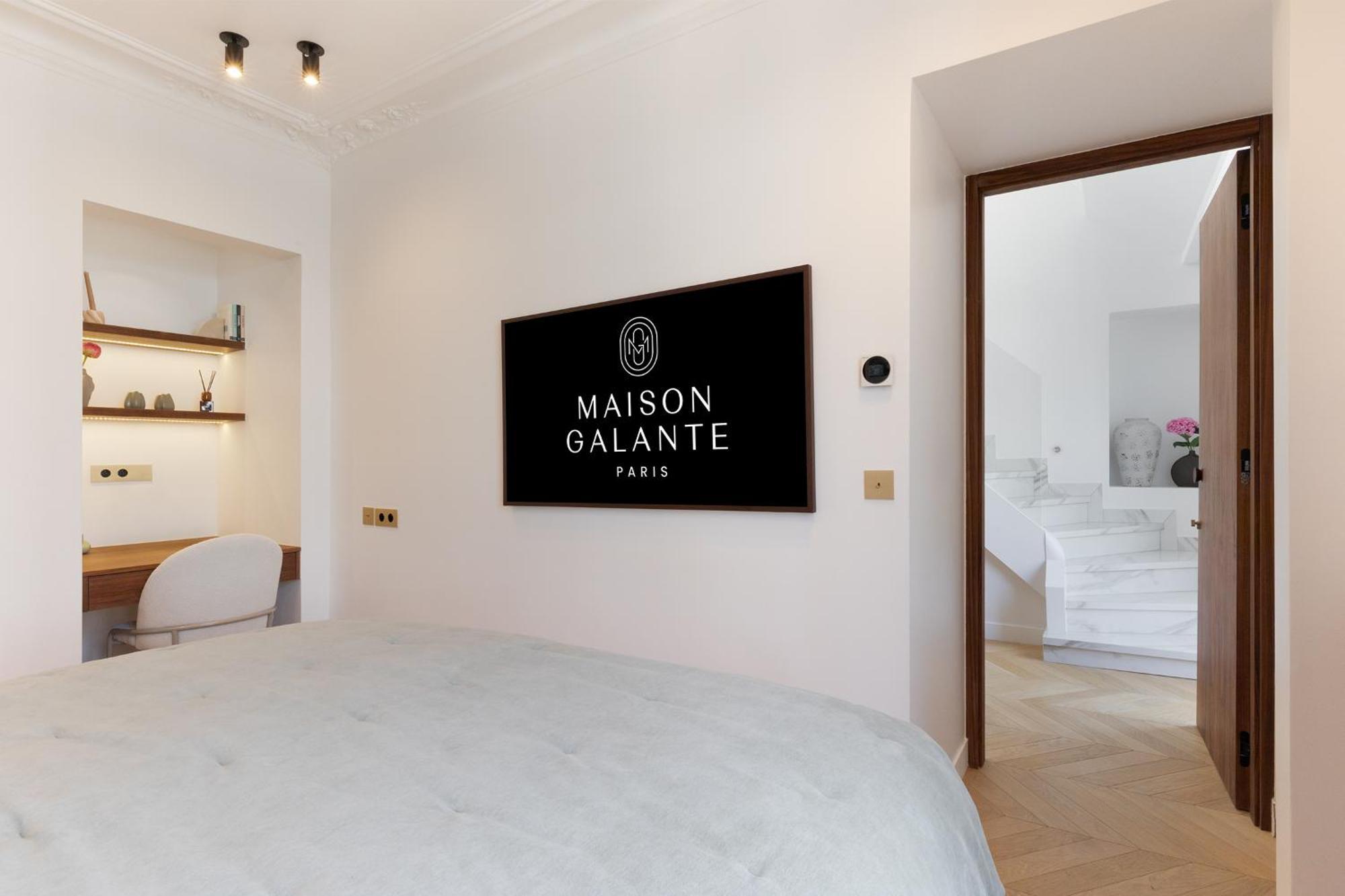 Maison Galante's With Services In La Madeleine - Opera *